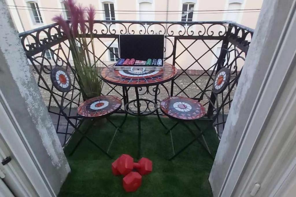 Les Suite Appartement A Chalon Sur Saone Esterno foto