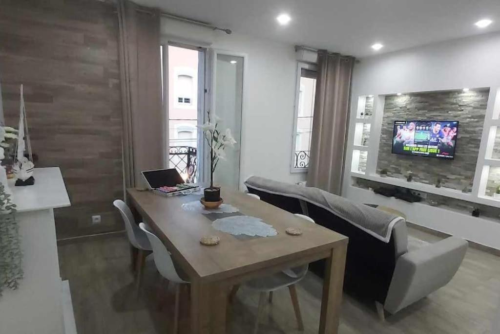 Les Suite Appartement A Chalon Sur Saone Esterno foto