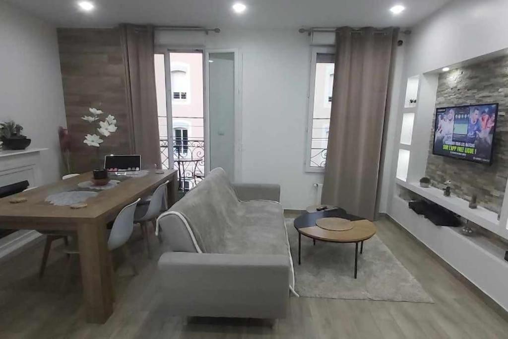 Les Suite Appartement A Chalon Sur Saone Esterno foto
